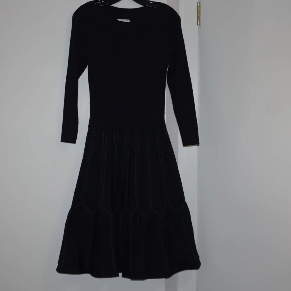 Sandro Paris Ribbed Knit Pleated Fit&Flare Pointell Dress Boatneck size 38 - Picture 6 of 10